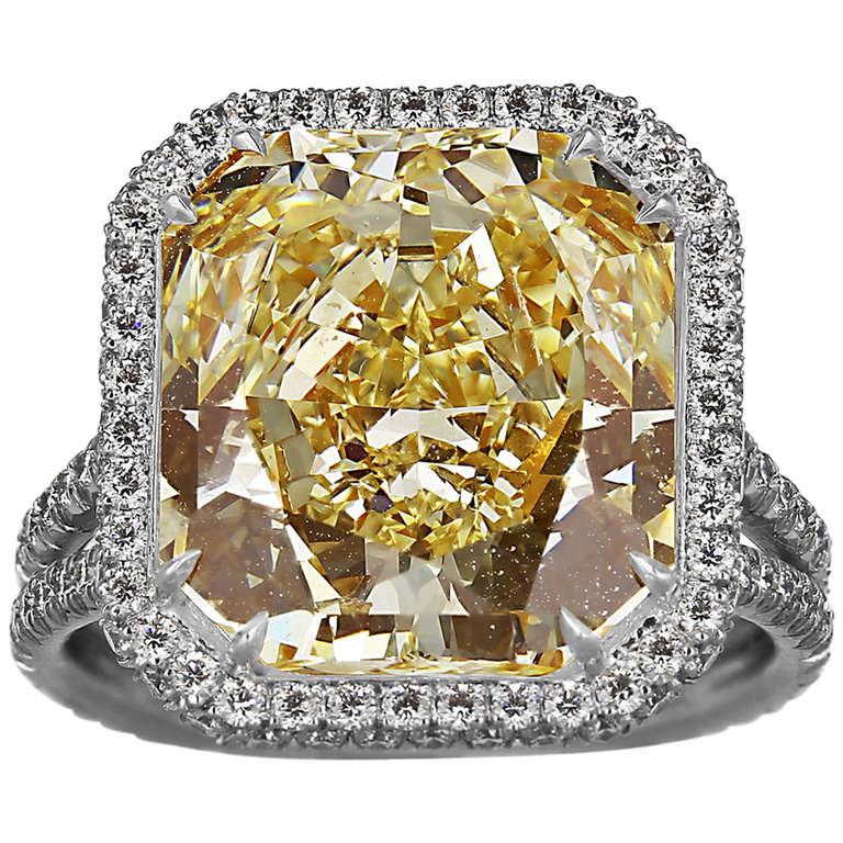 10.04 Carat Radiant Cut Canary Diamond Ring