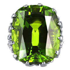 35.23 Carat Peridot Diamond Platinum Ring 2