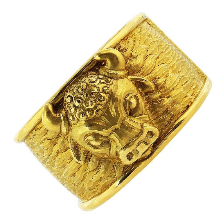 David Webb Bull Bangle Bracelet For Sale