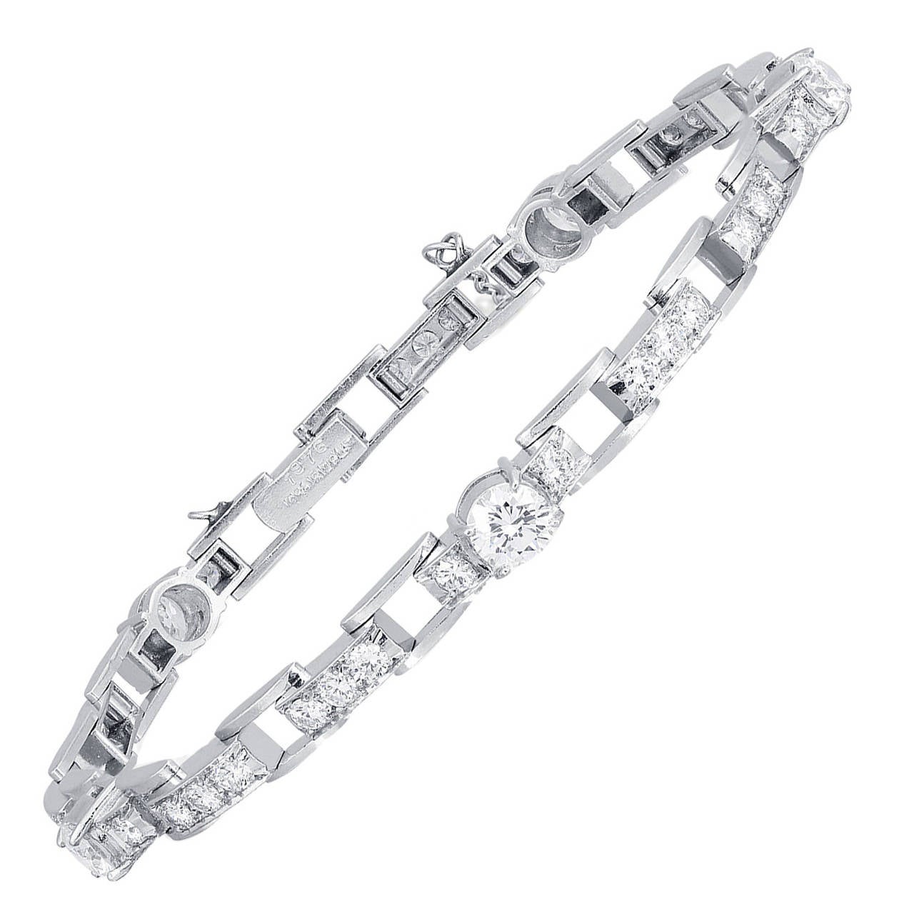 Diamond Platinum link Bracelet For Sale