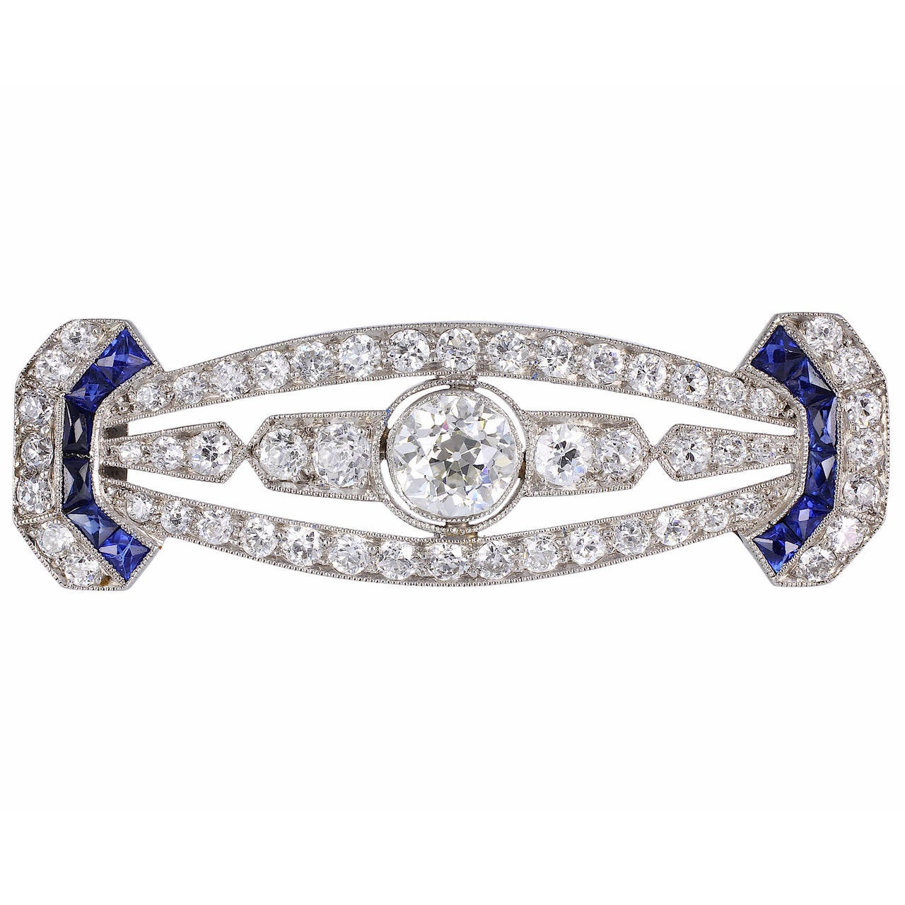 Art Deco 3.50 Carat sapphire Diamond platinum Bar Brooch For Sale