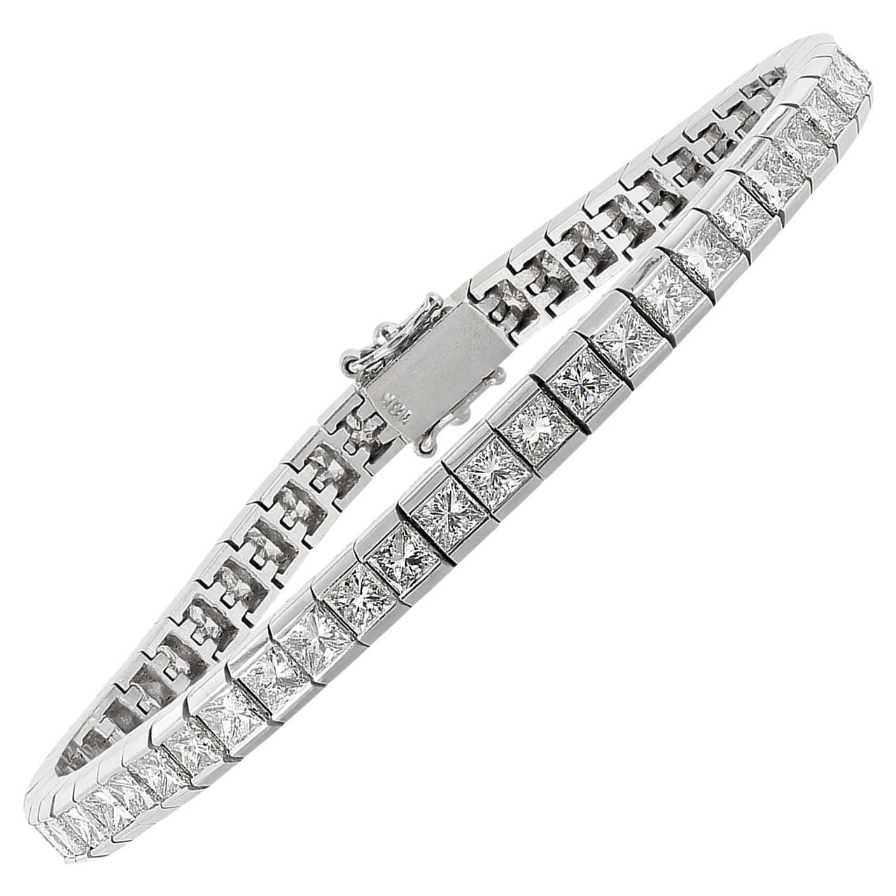 Princess Cut Diamond Gold Line Bracelet For Sale