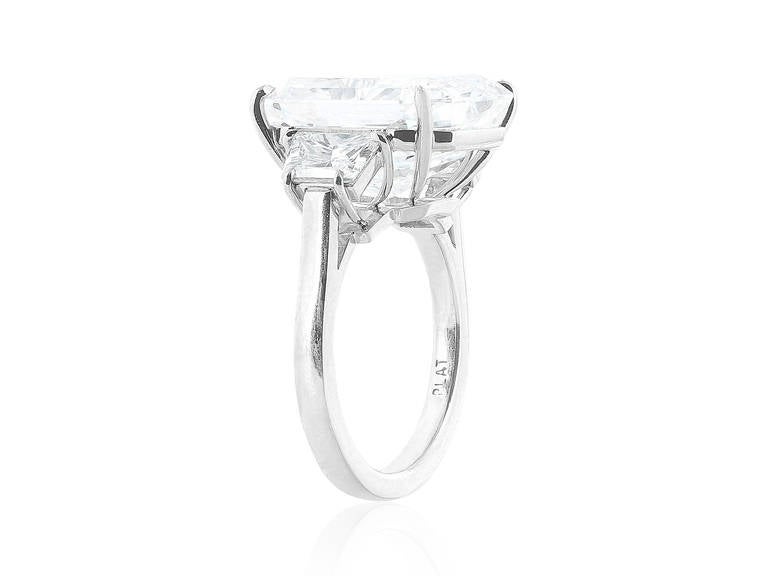 Modern 11.29 Carat Radiant Cut GIA Cert Diamond Platinum Engagement  Ring For Sale