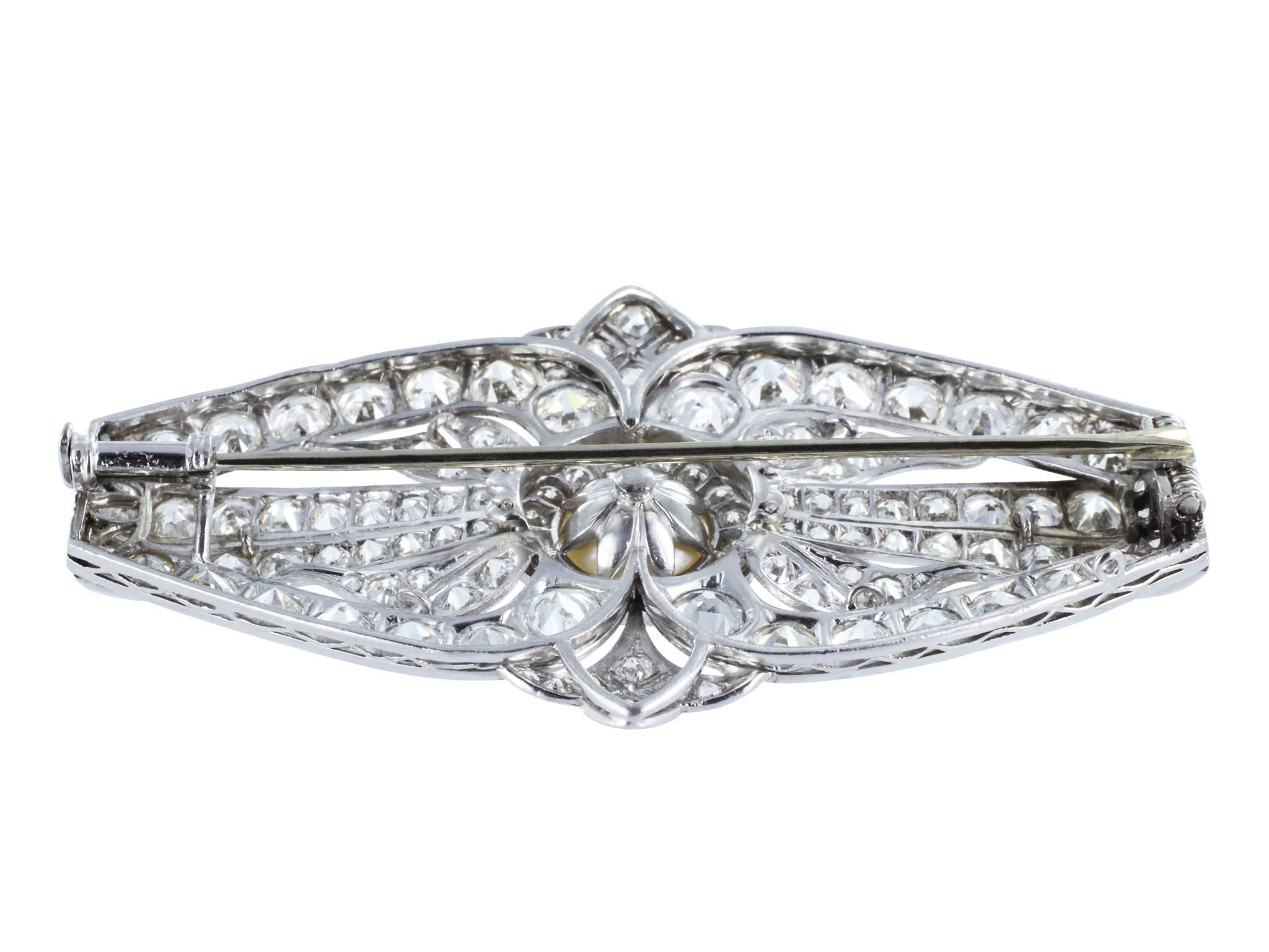 Art Deco Natural Pearl Diamond Platinum Pin In Excellent Condition For Sale In Chestnut Hill, MA