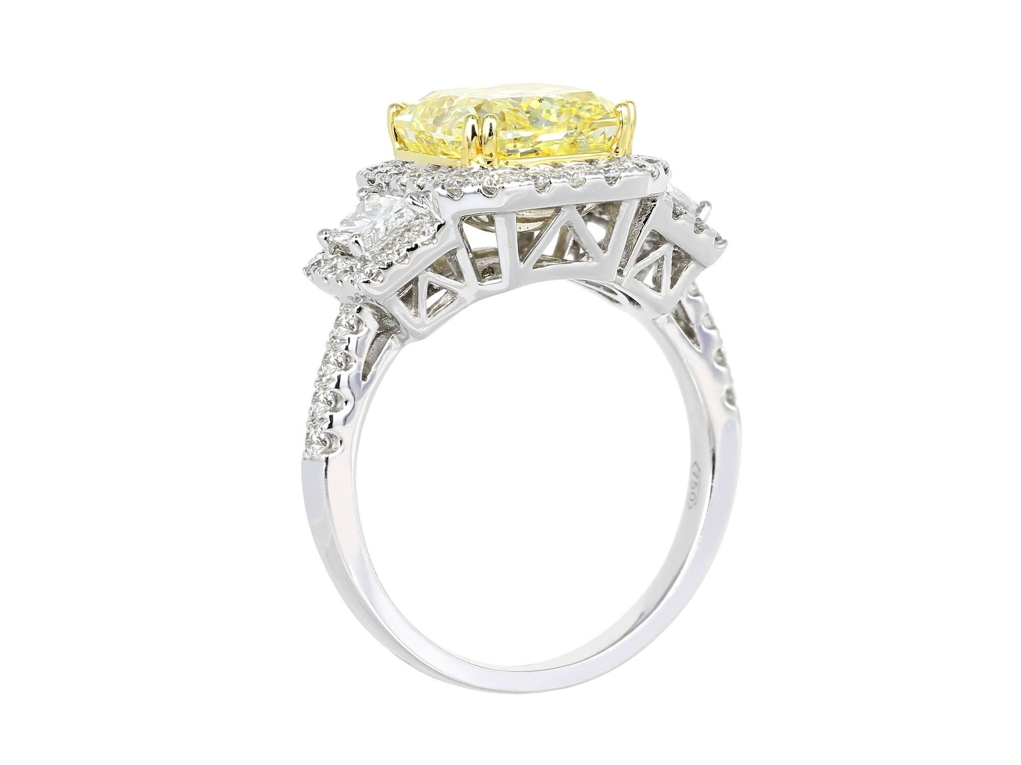 Radiant Cut 3.77 Carat Canary Diamond Gold Platinum Ring For Sale