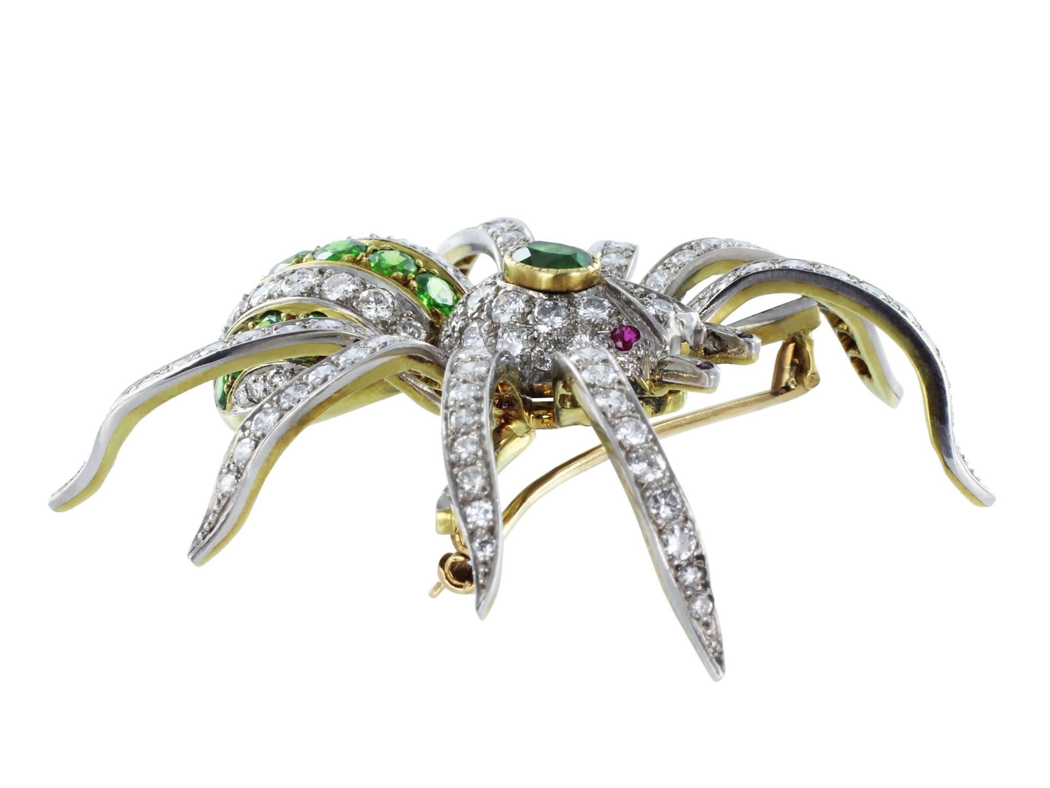 Demantoid Garnet Diamond Gold Spider Pin In Excellent Condition For Sale In Chestnut Hill, MA