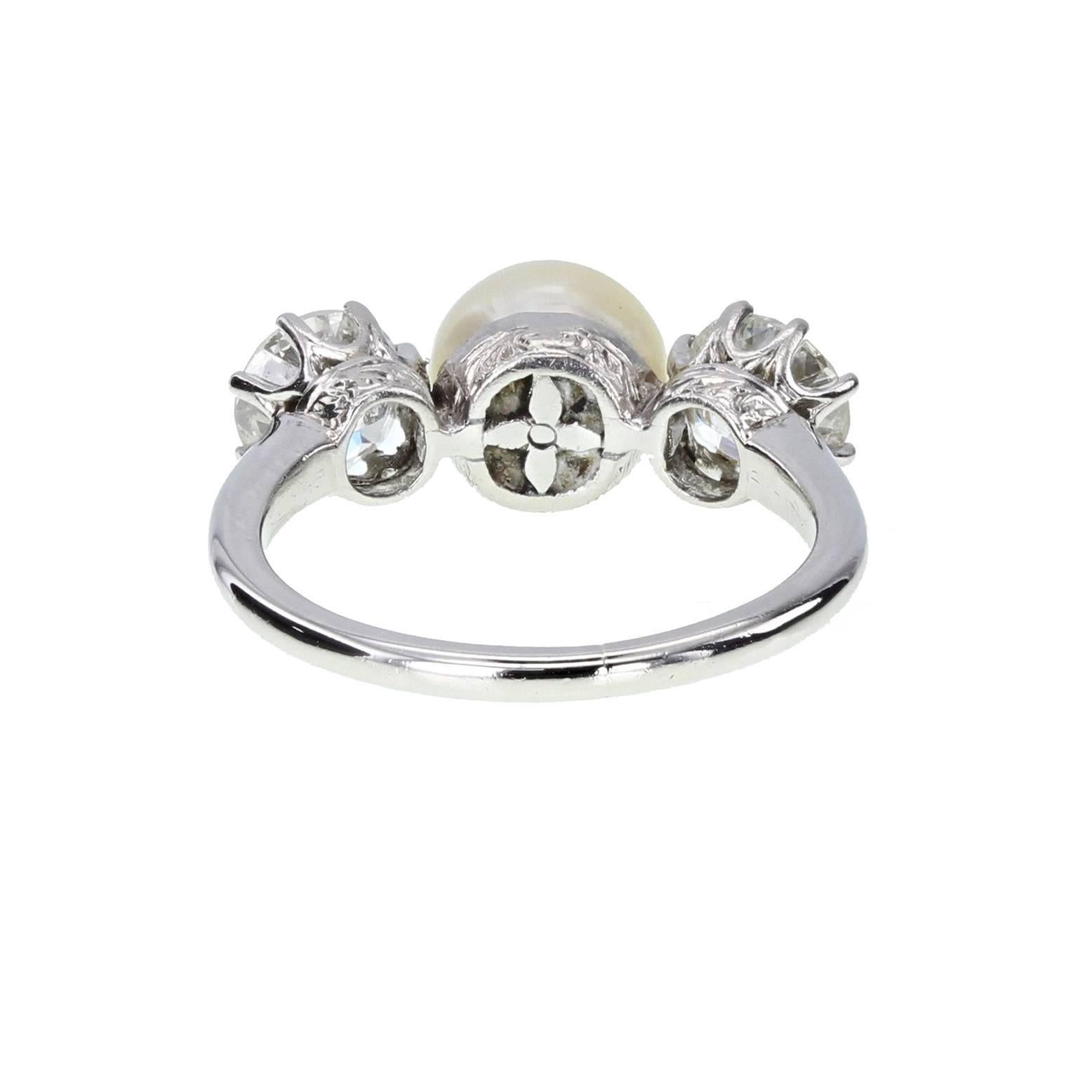 Antique Pearl Old Cut Diamond Three Stone Ring In Excellent Condition In Newcastle Upon Tyne, GB