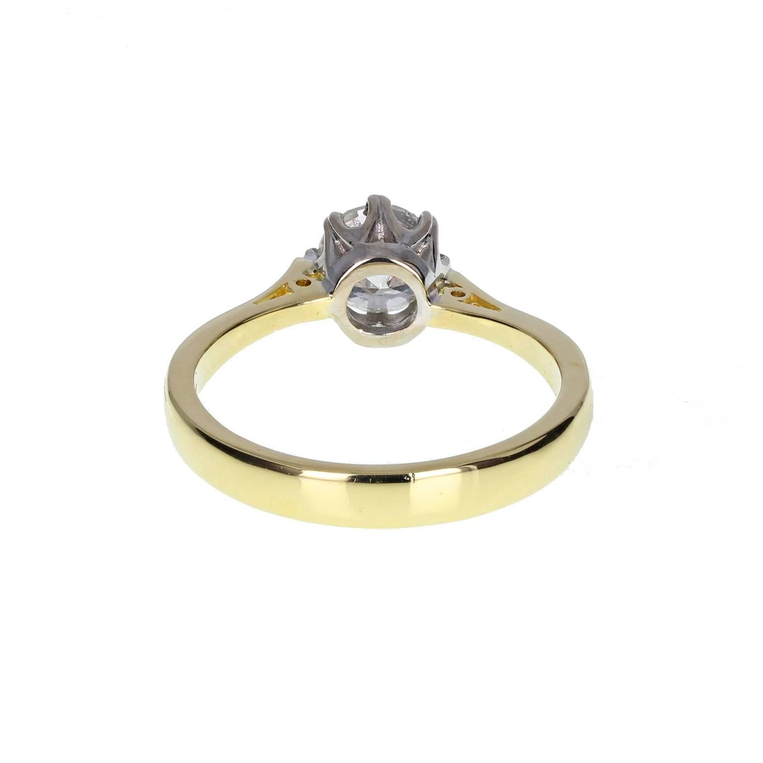 Modern Classic 1.00ct Diamond Solitaire Engagement Ring in 18 Carat Gold