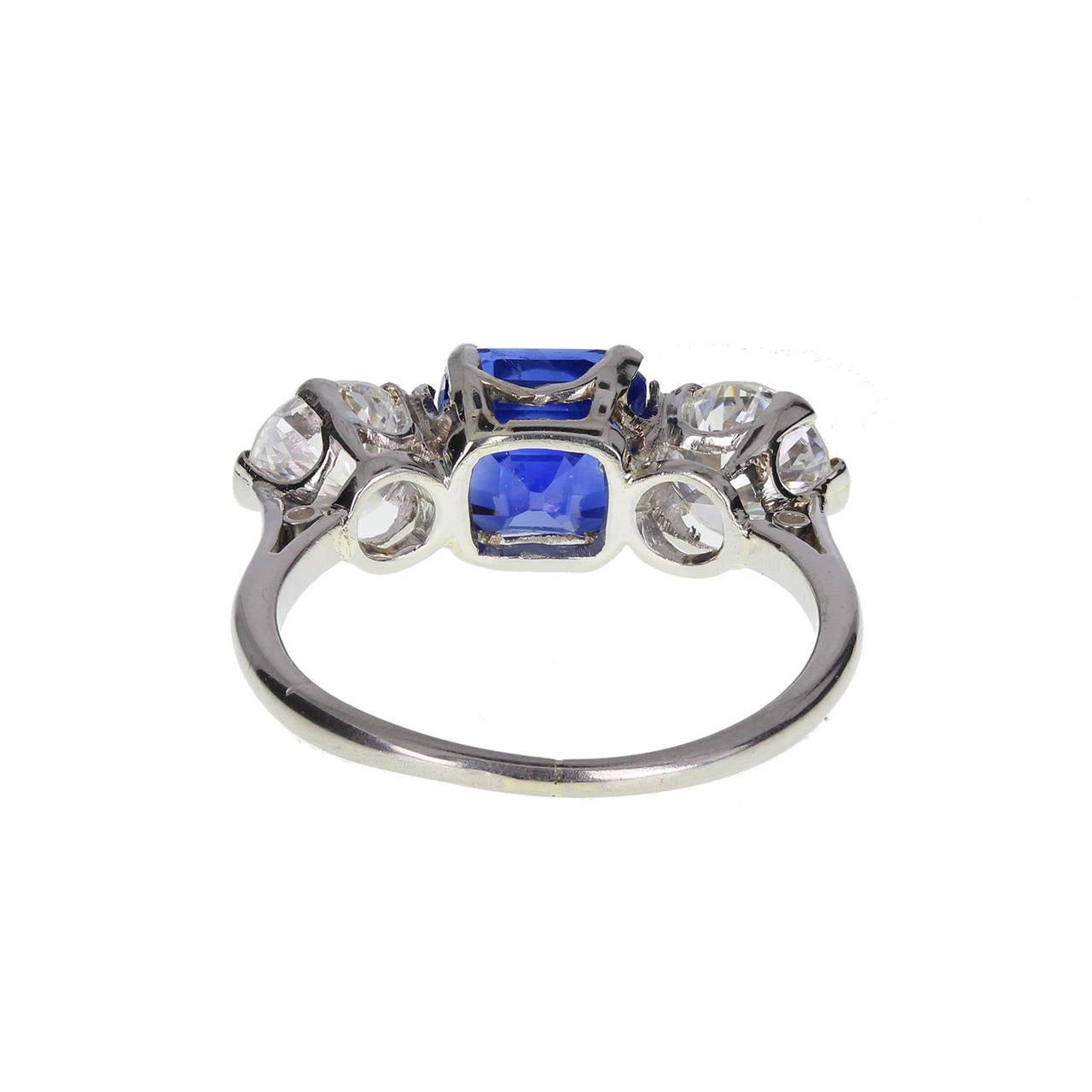 Square Cut Burma Sapphire Diamond Platinum Three Stone Ring In Excellent Condition In Newcastle Upon Tyne, GB