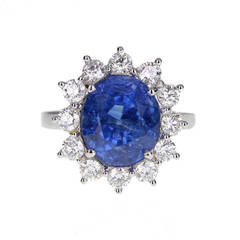 Oval Brilliant Cut Burma 7.98 carat Sapphire Diamond Gold Cluster Ring 7