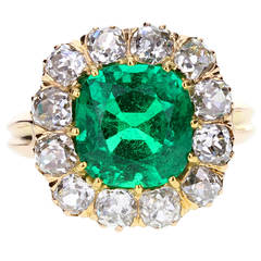 Antique Colombian Minor Oil 3.90 carat Emerald Diamond Cluster Ring