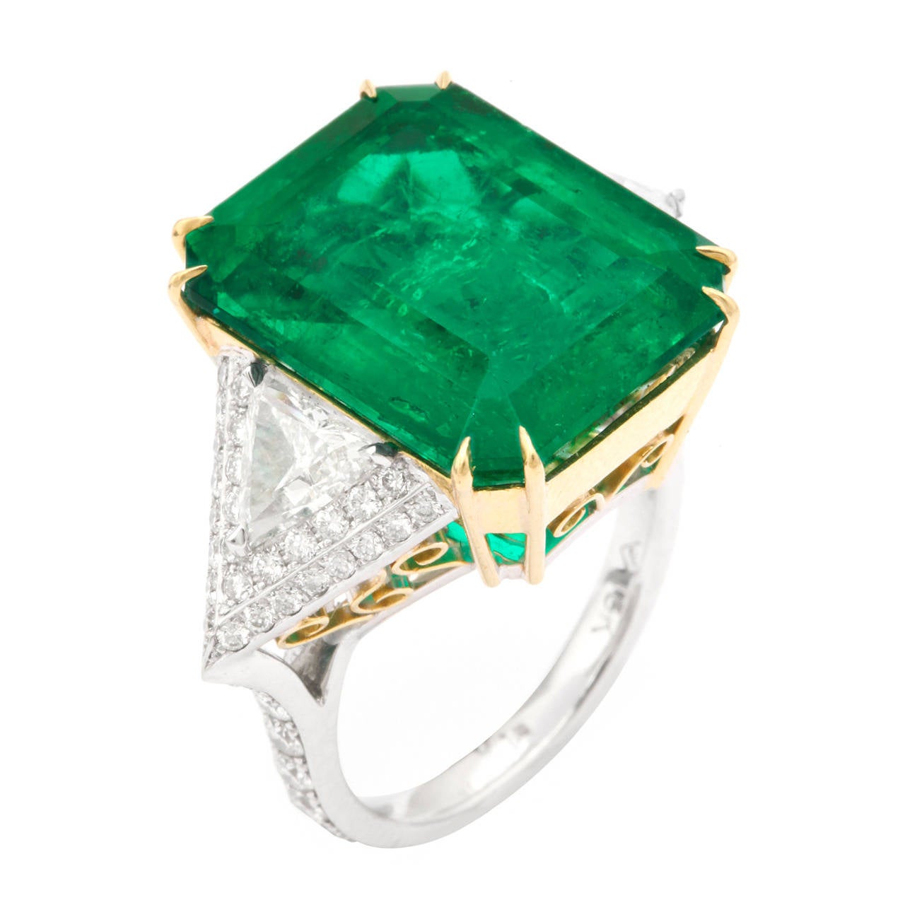 14.88 Carat Emerald Trillion Diamond Ring For Sale