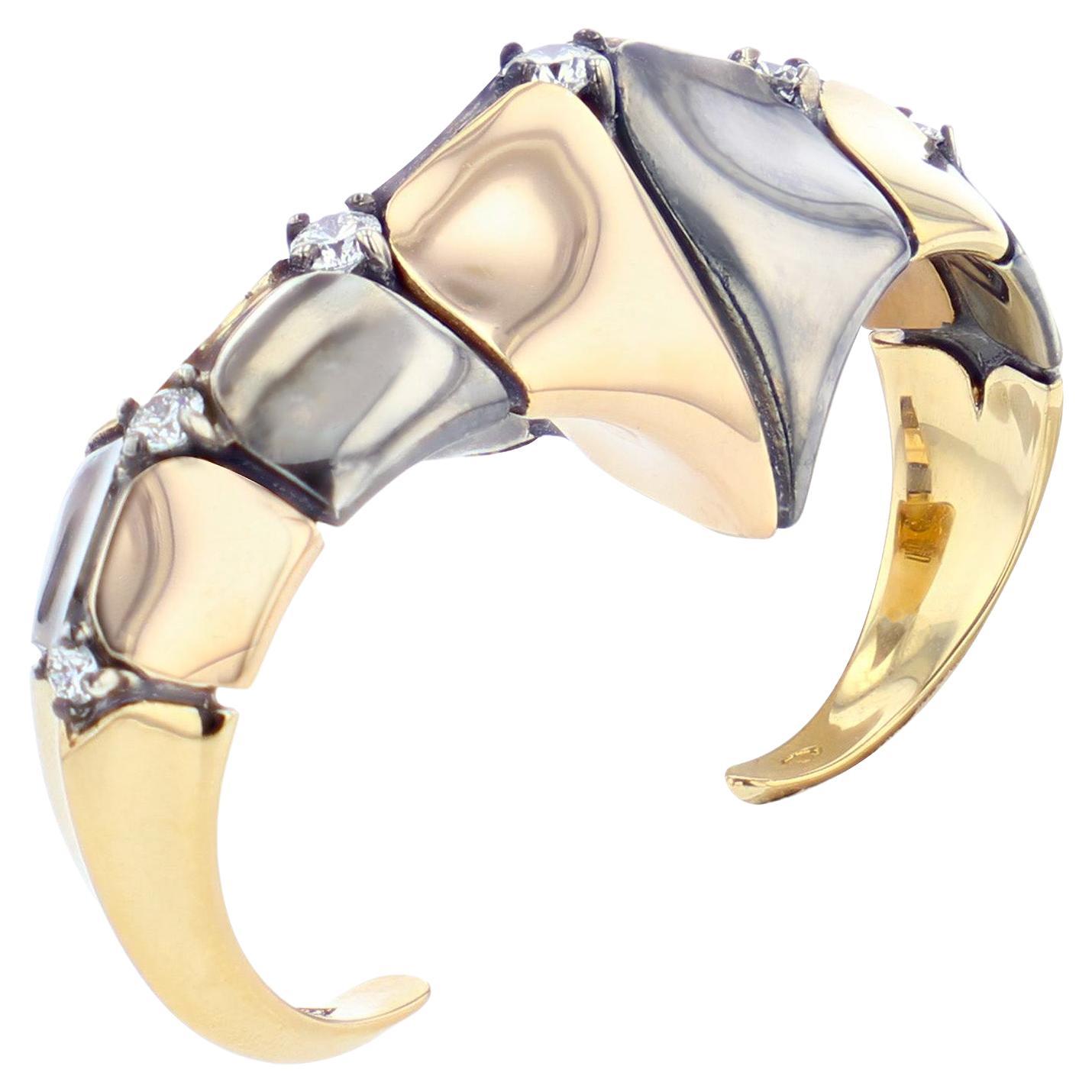 Diamond Dorsal Double Ring in 18k Yellow Gold & Distressed Silver by Elie Top For Sale