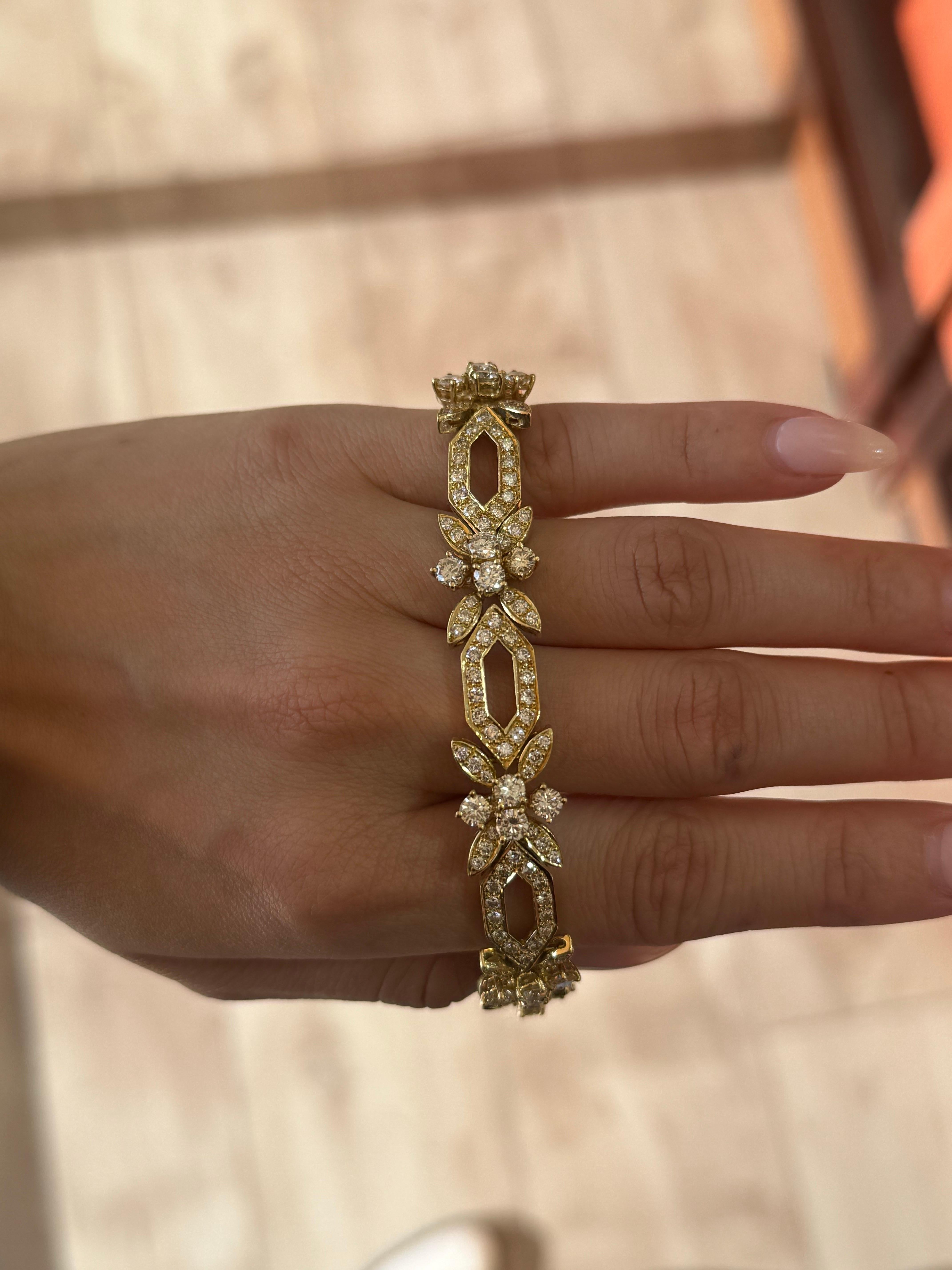 Bracelet à maillons en or 18 carats avec diamants de 7,85 carats en vente 6