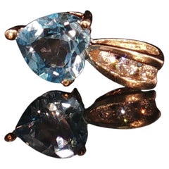 Vintage 14K Yellow Gold Heart Blue Topaz 0.028ct Diamond Bail Pendant Charm 13mm