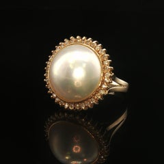 Vintage 14K Gold Mabe Pearl 0.2ct Diamond Halo Ring Split Shank Cathedral S6.25