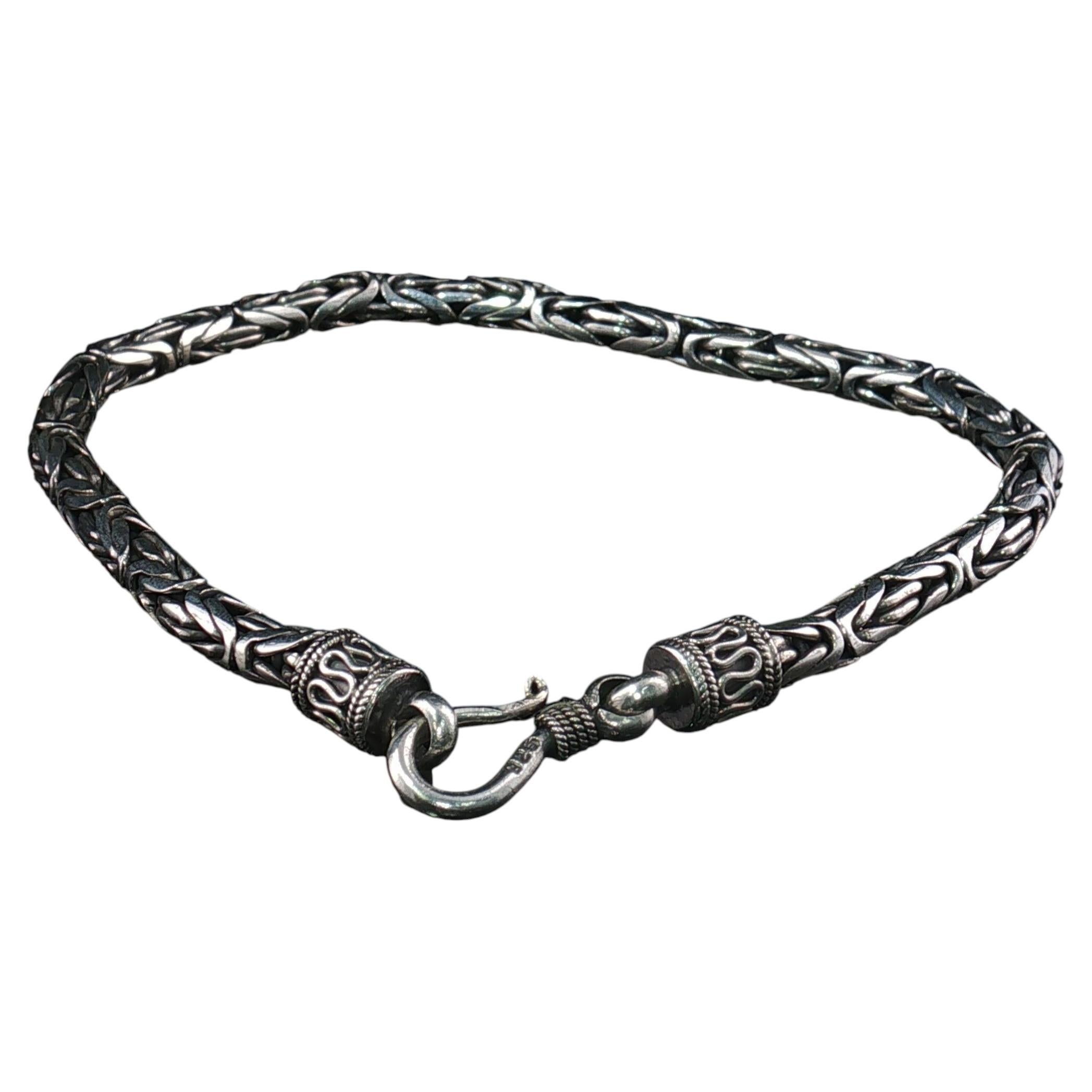 Vintage Sterling Silver Byzantine King Chain Hook Bracelet Artisan 8.75'' 20g For Sale