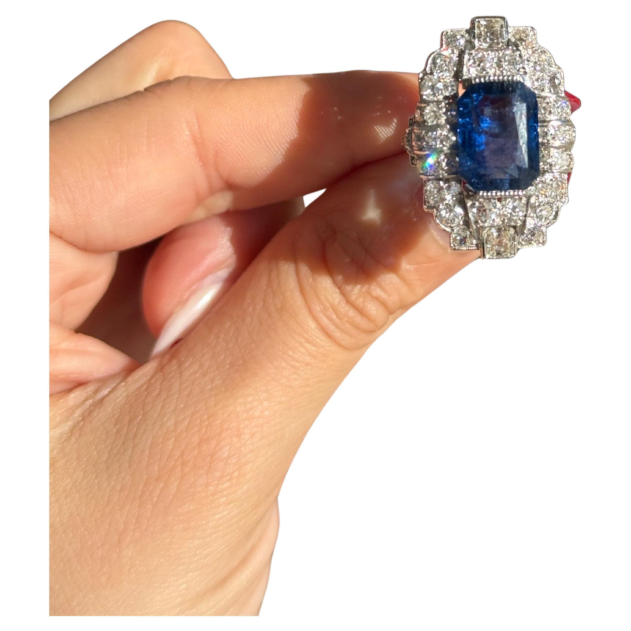 Antique Victorian 14kt Yellow Gold Garnet Pendant Necklace, Circa 1880 For Sale