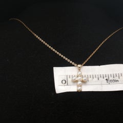 Estate 14K Yellow Gold Pearl Cross Dainty Pendant Necklace 18"