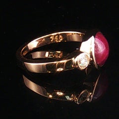 18K Yellow Gold Ruby Cabochon & Diamond Three Stone Estate Ring Size 6