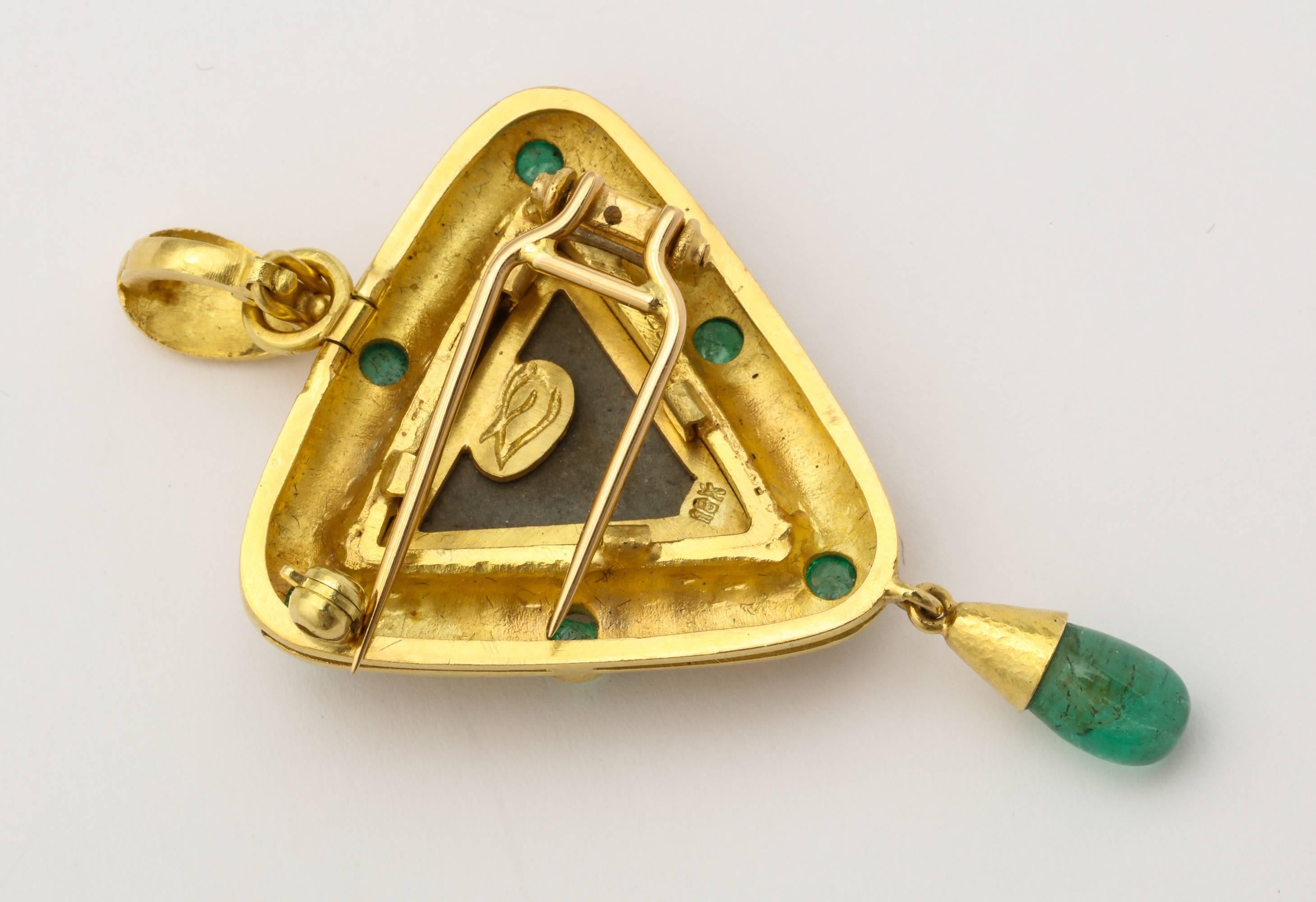 Elizabeth Locke Carved Lava Emerald Gold Pendant Brooch In Excellent Condition In New York, NY