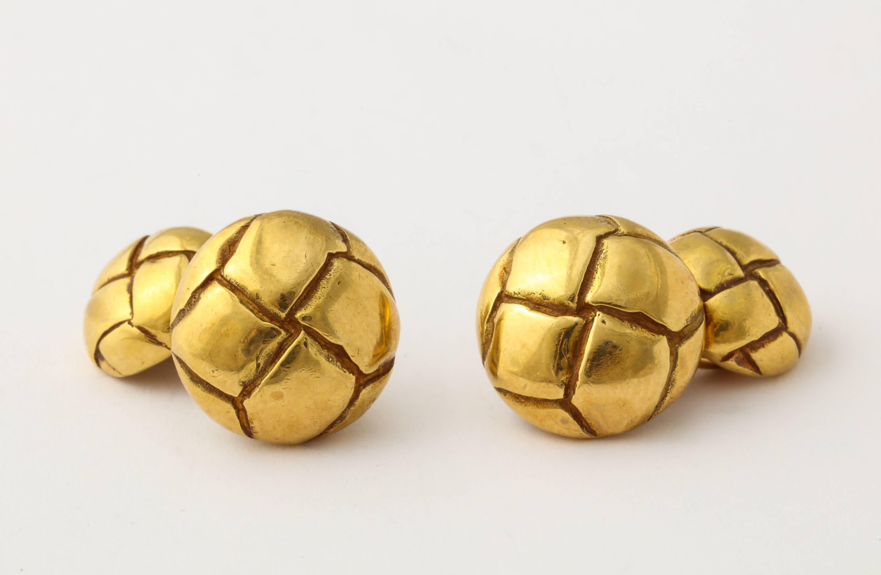 1979 Tiffany Gold Leather Button Cuff Links For Sale 1