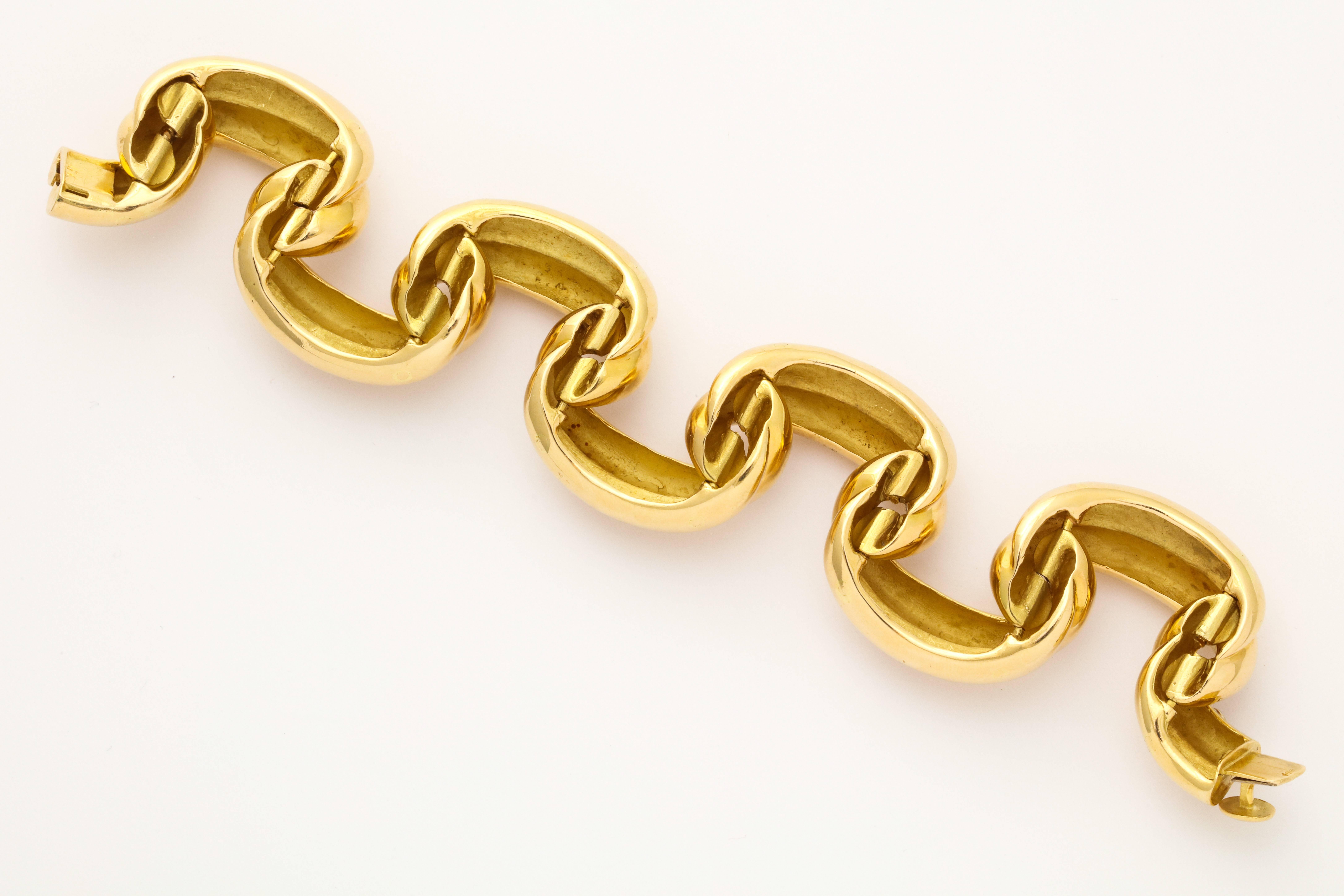 Women's Craiger Drake Enameled Gold Ribbon Swags Bracelet