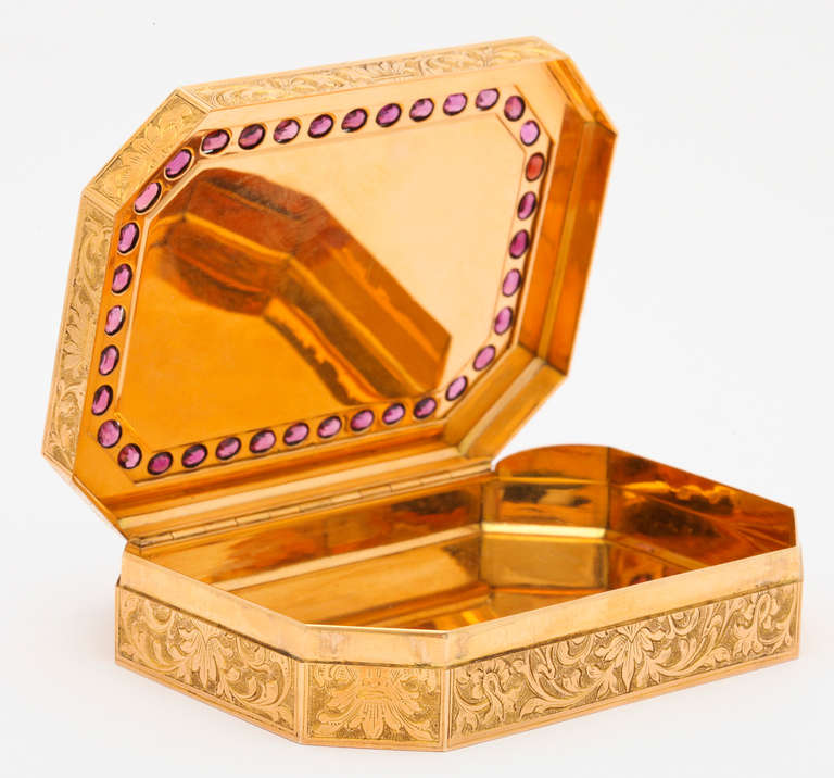 Engraved Gold Box with Miniature Painting and Amethyst Detail 1