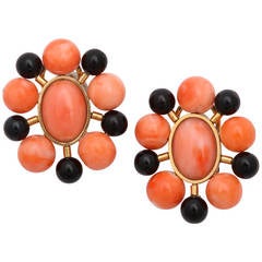 1970s Black and Orange Coral Bead Gold Earclips