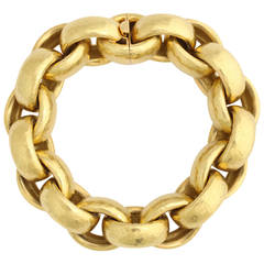 1989 Tiffany & Co. Paloma Picasso Hammered Gold Link Bracelet