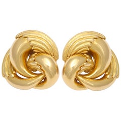 1970s Cartier Paris Eagle Claw Gold Ear Clips