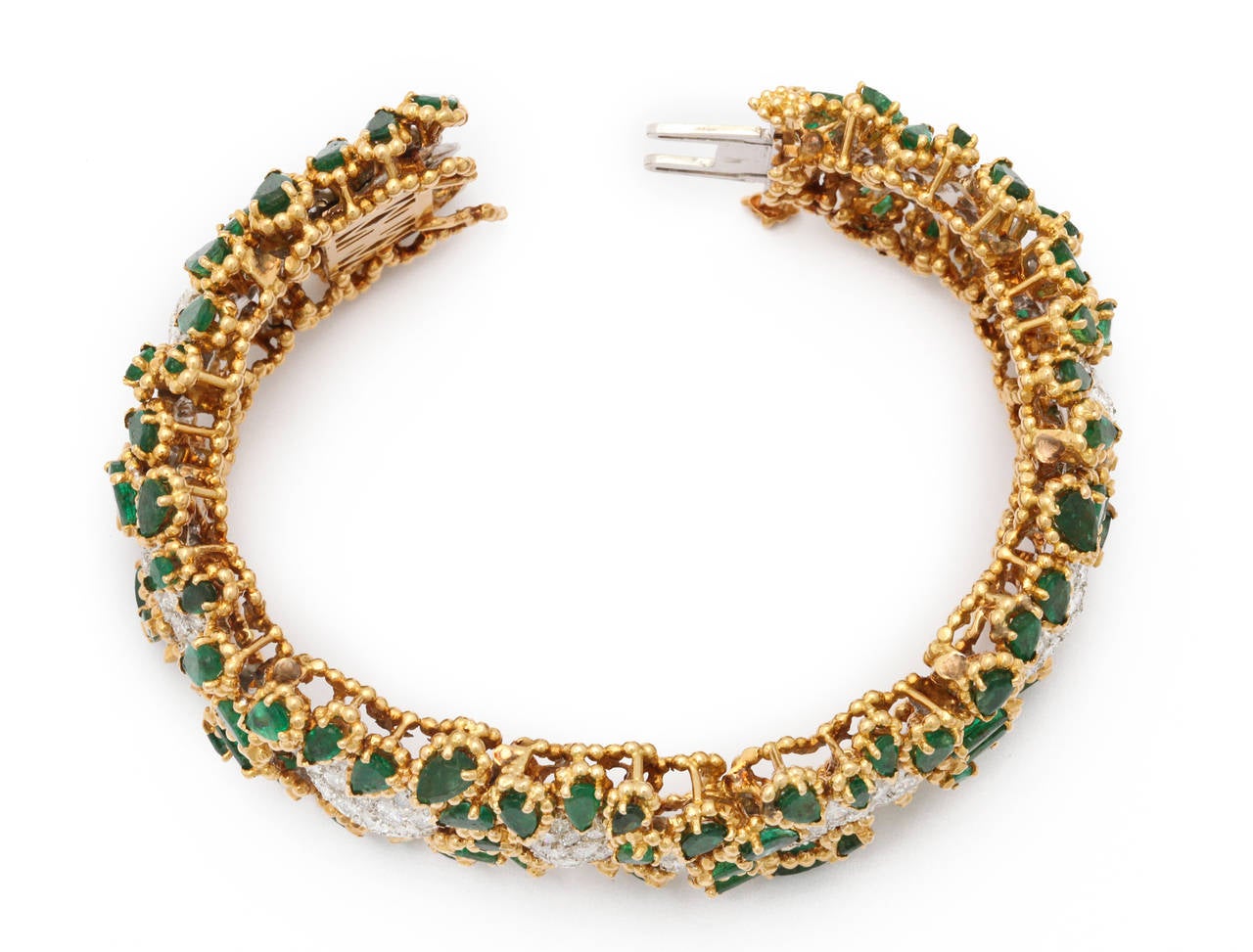 1960s Wander Paris Diamond Emerald Gold Bangle Bracelet 3