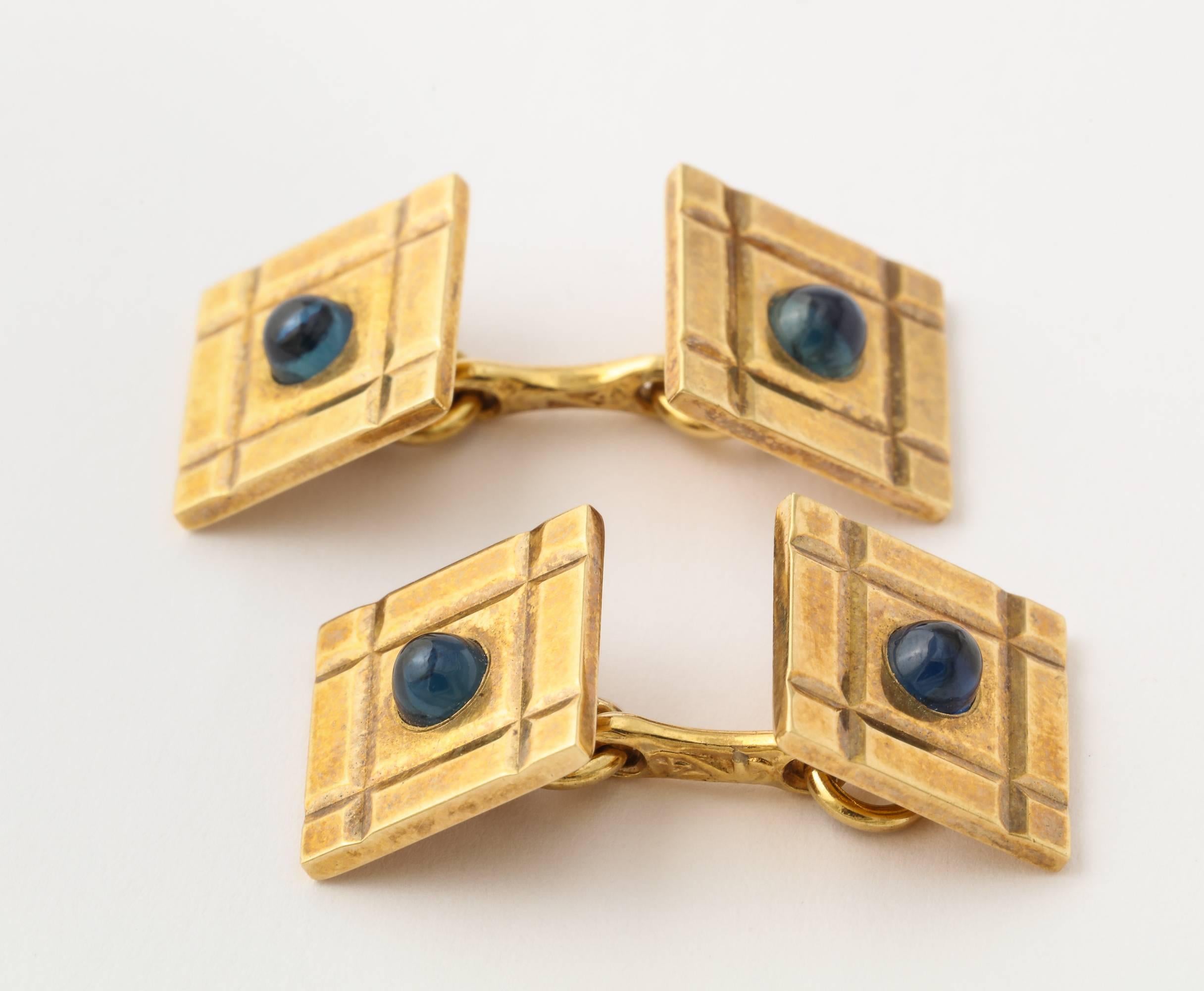 1940s Tiffany Sapphire Gold Cufflinks and Studs Formal Set For Sale 2