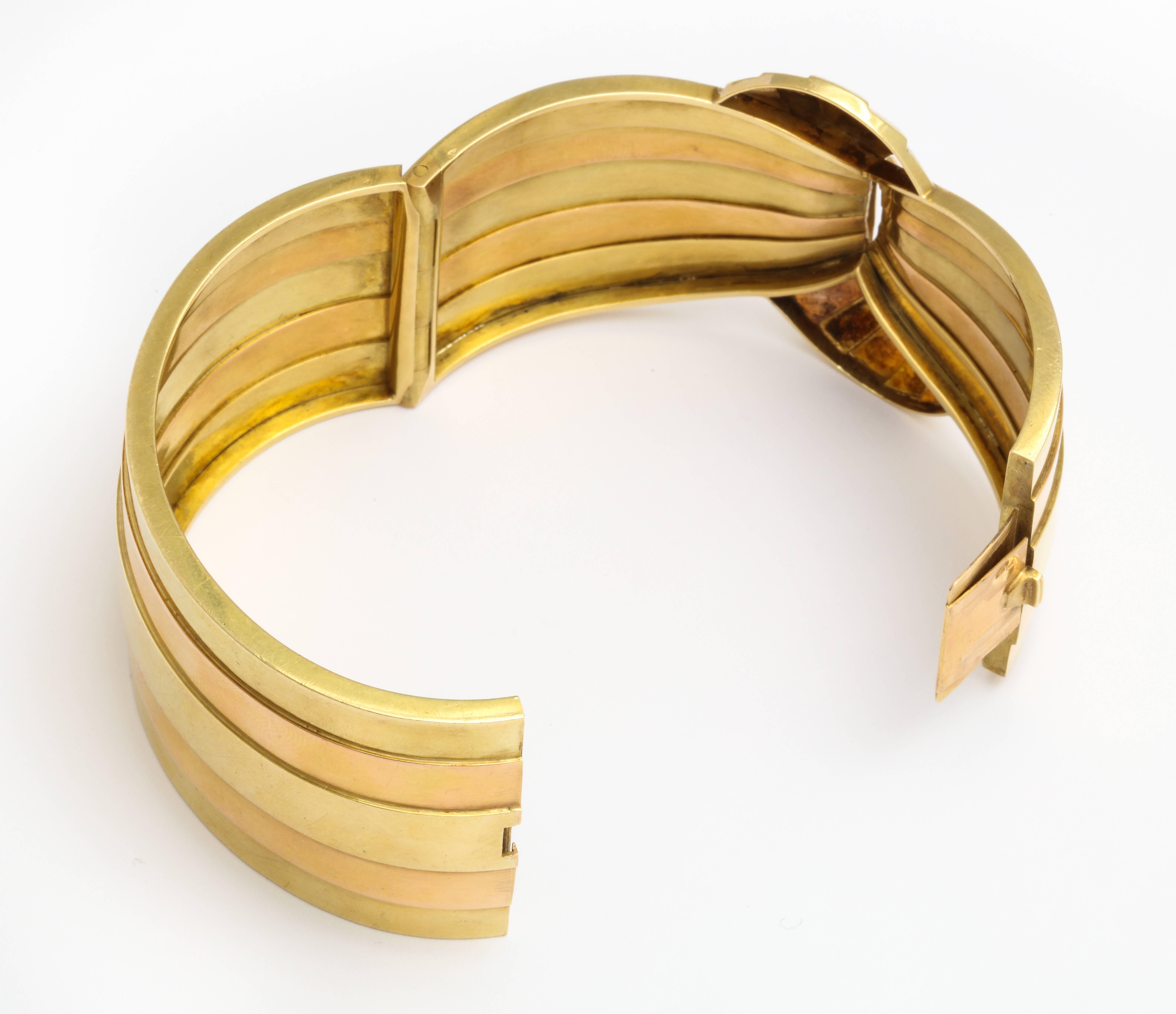 French Retro Two Color Gold Knot Cuff Bracelet In Excellent Condition In New York, NY
