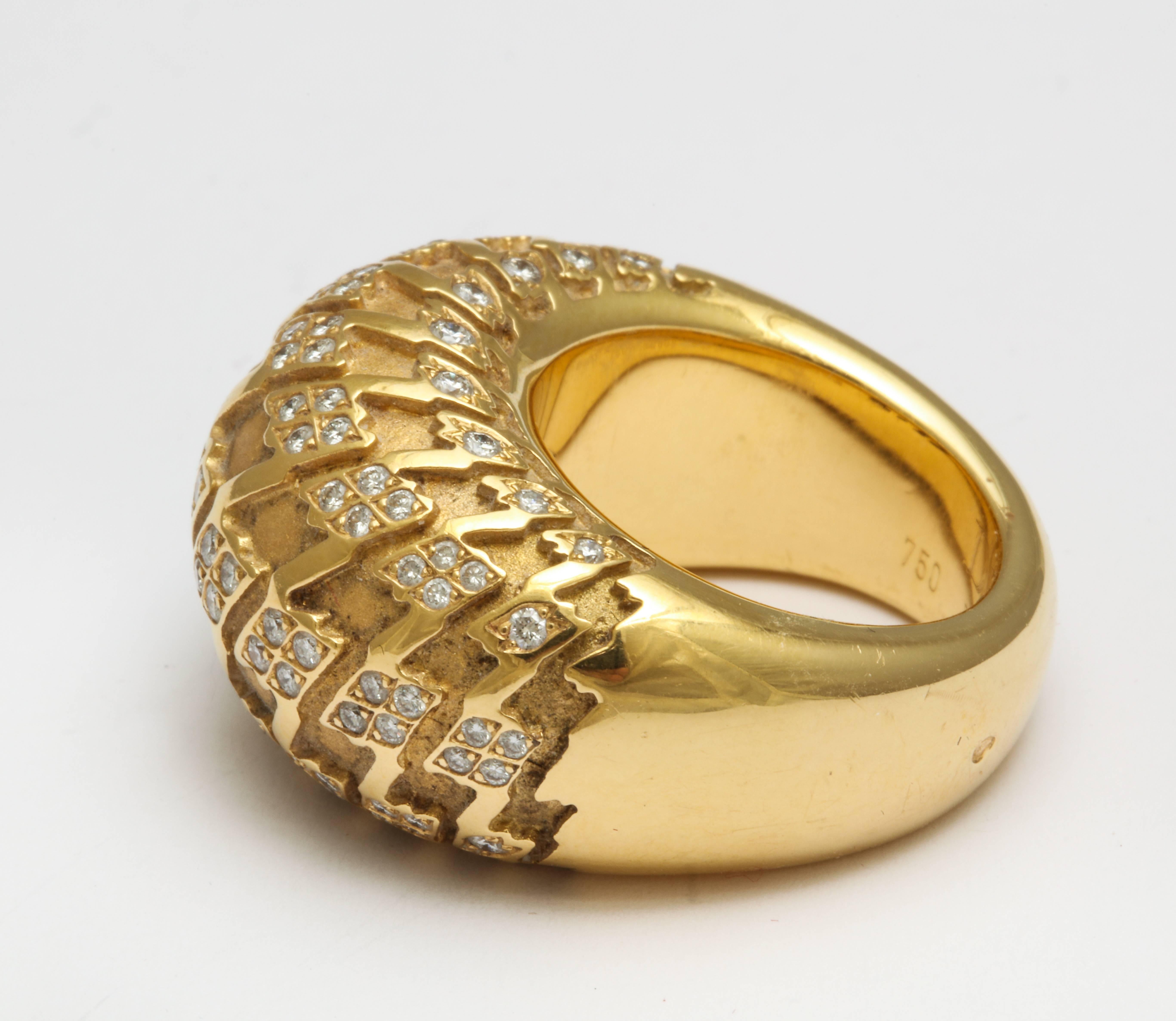 Round Cut Christian Dior Diamond Gold Houndstooth Dome Ring