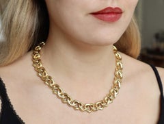 Chaumet Paris 18 Karat Yellow Gold Heart Necklace