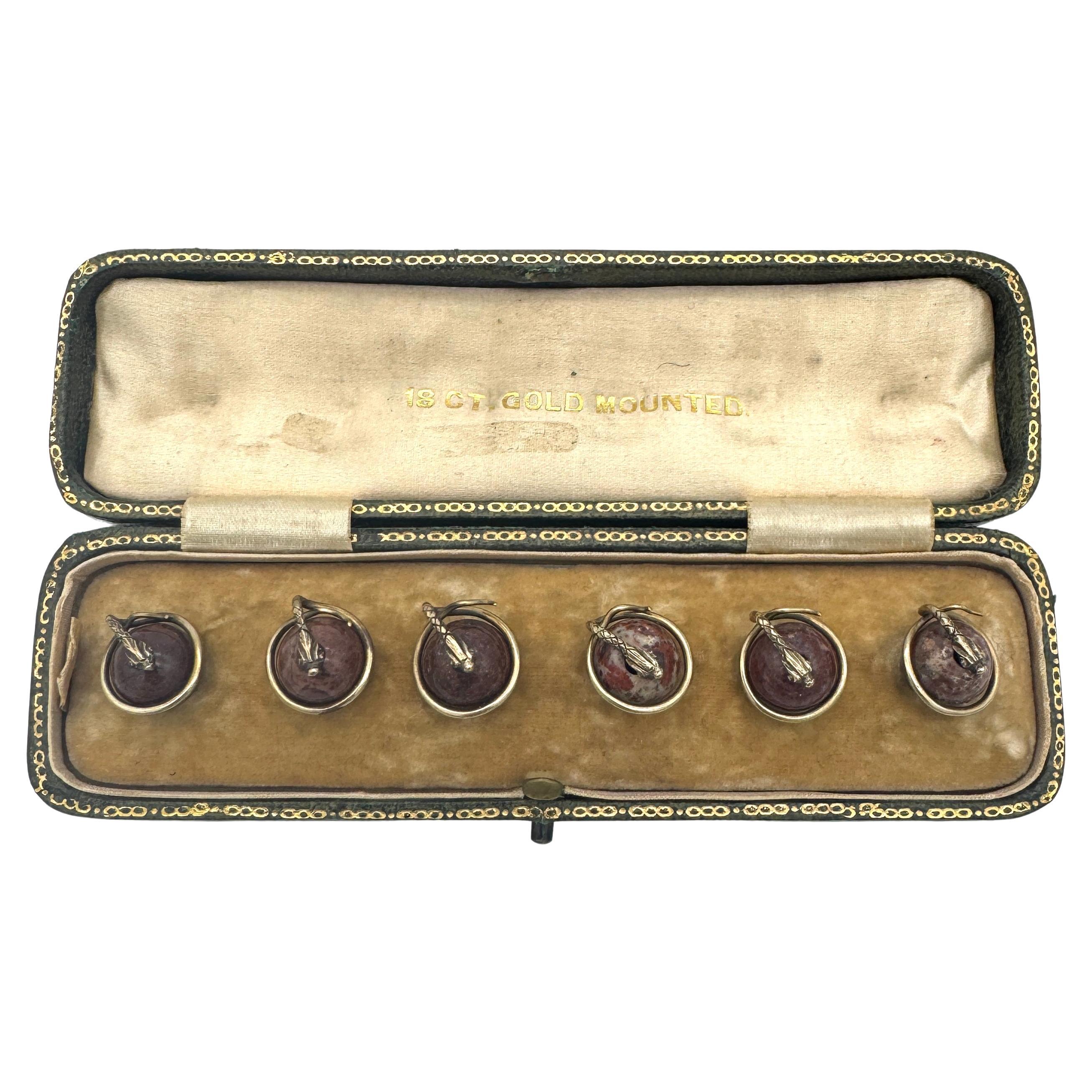 Antiguo Juego de 6 Botones Serpiente Mármol Metal Dorado en venta