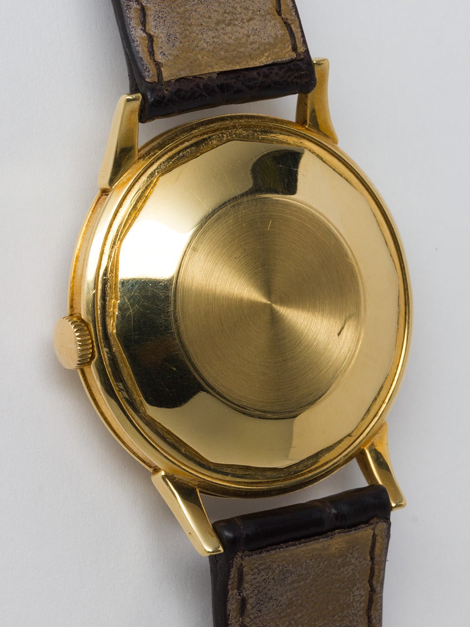 Audemars Piguet Yellow Gold Automatic Dress Model Wristwatch circa 1960s In Excellent Condition In West Hollywood, CA
