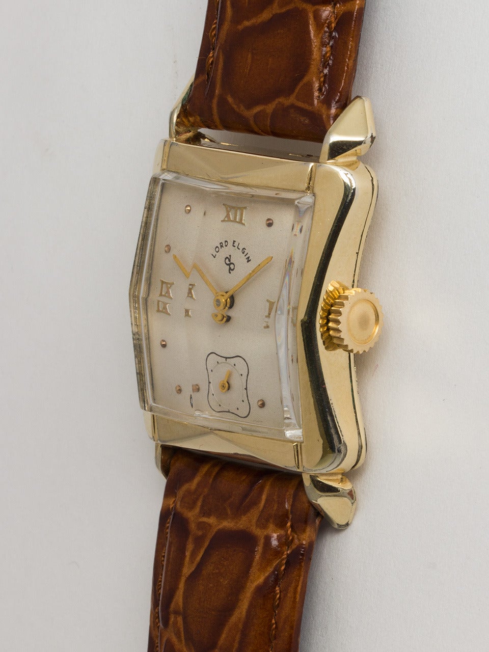 Lord Elgin Yellow Gold Filled Dress Model Wristwatch circa 1950s In Excellent Condition In West Hollywood, CA