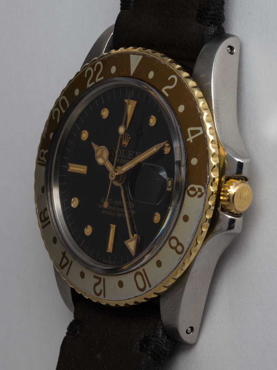 Rolex Stainless Steel Yellow Gold GMT-Master Wristwatch Ref 1675 In Excellent Condition In West Hollywood, CA