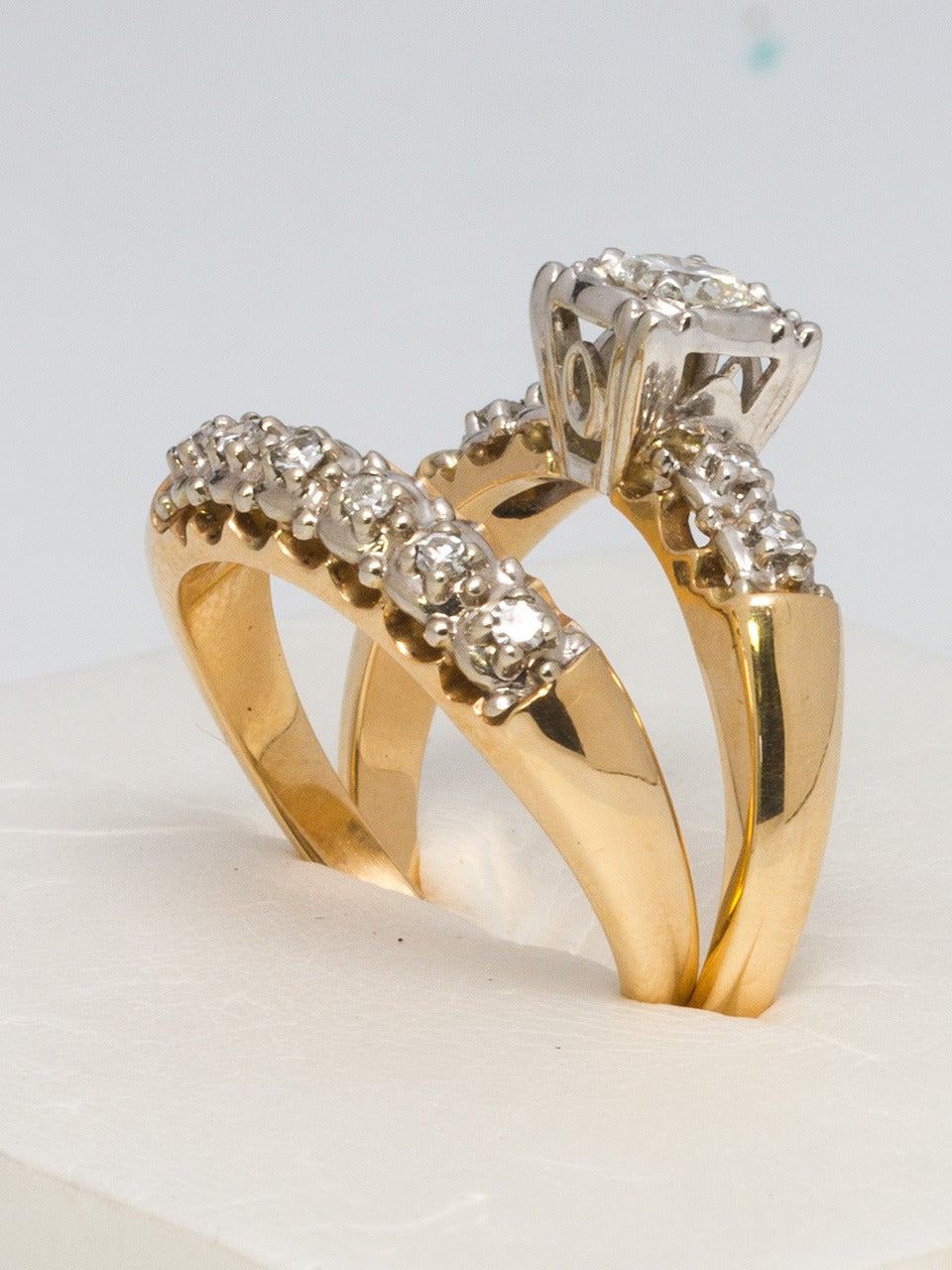 1950s Yellow Gold and Diamond Wedding Ring Set For Sale at