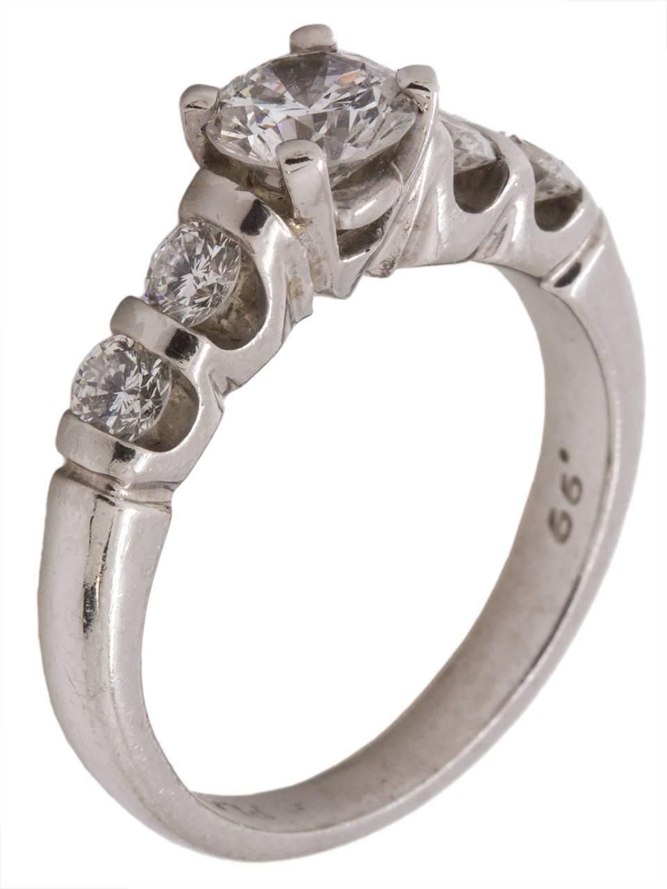 Round Cut Modern Platinum Engagement Ring Certified 0.72ct Round Brilliant E-SI2