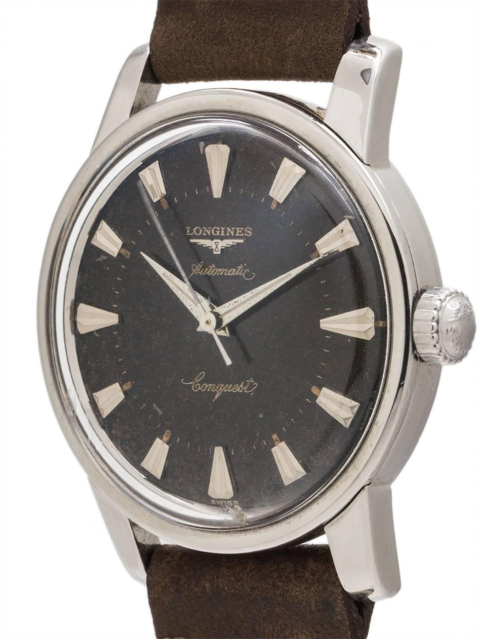 Longines Stainless Steel Conquest Black Gilt Dial Automatic Wristwatch In Excellent Condition For Sale In West Hollywood, CA