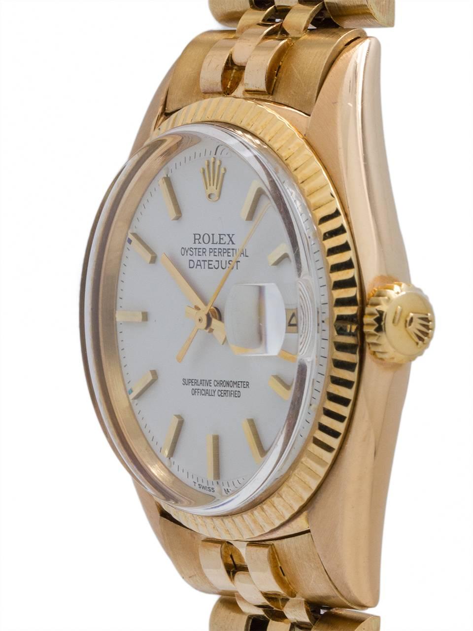 Rolex Yellow Gold Datejust Self Winding Wristwatch Ref 1601, circa 1970 In Excellent Condition In West Hollywood, CA