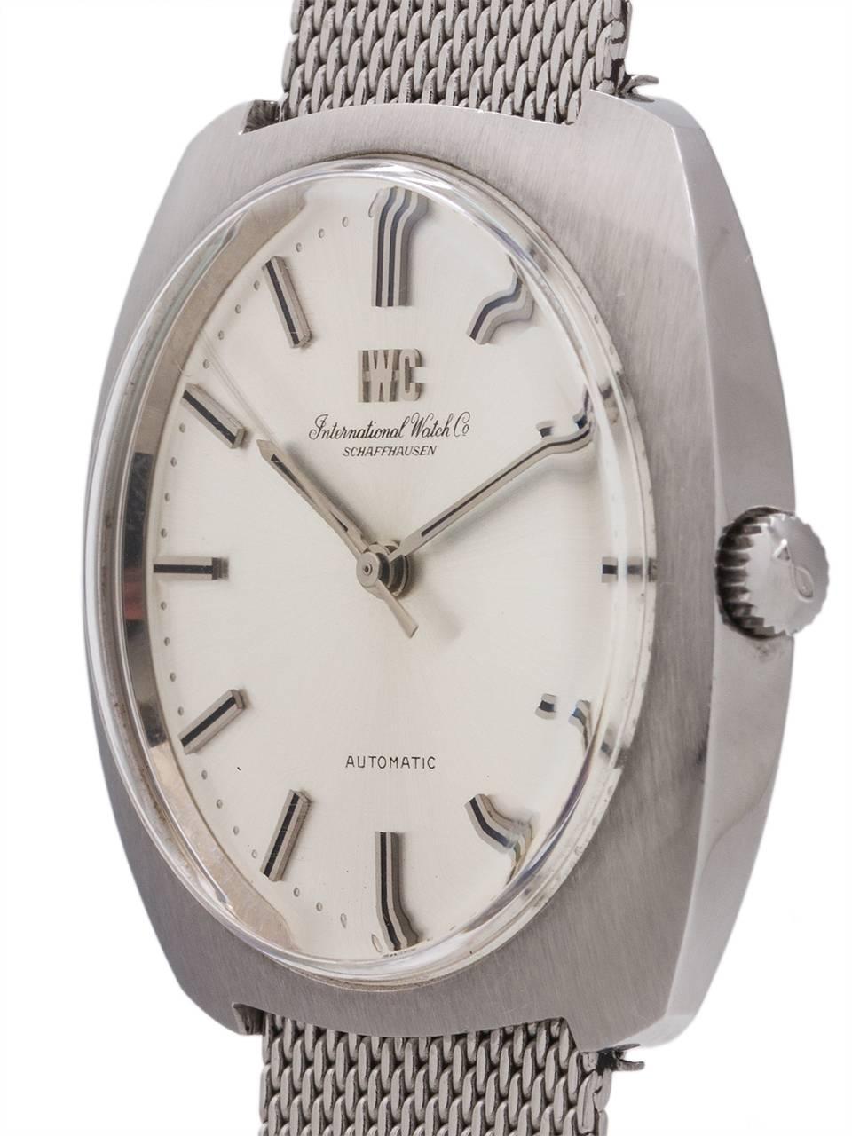 IWC Schaffhausen Stainless Steel Automatic Wristwatch Ref R-214-A In Excellent Condition In West Hollywood, CA