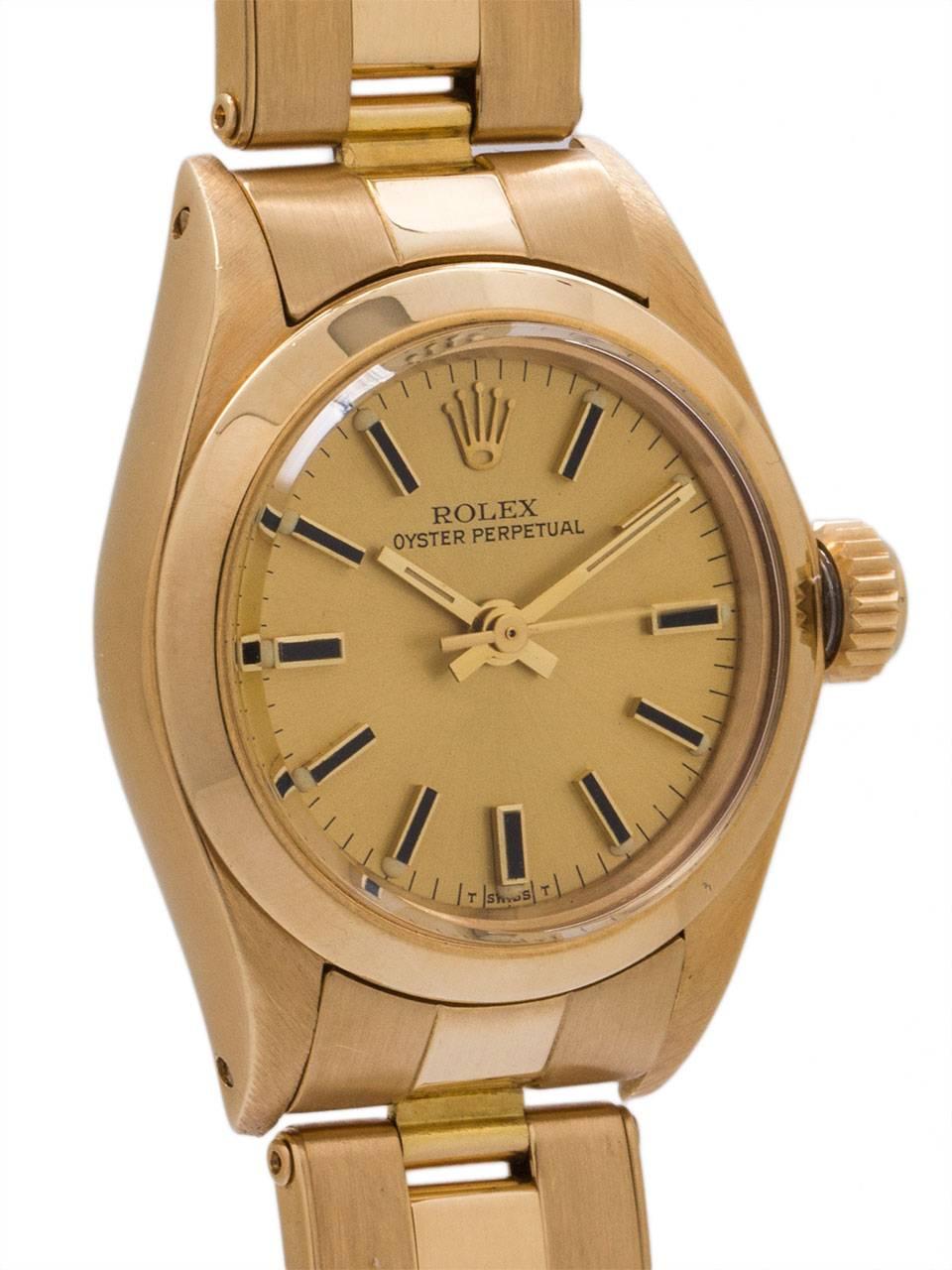 Lady Rolex ladies yellow gold Oyster Perpetual self winding wristwatch, c1979 In Excellent Condition For Sale In West Hollywood, CA