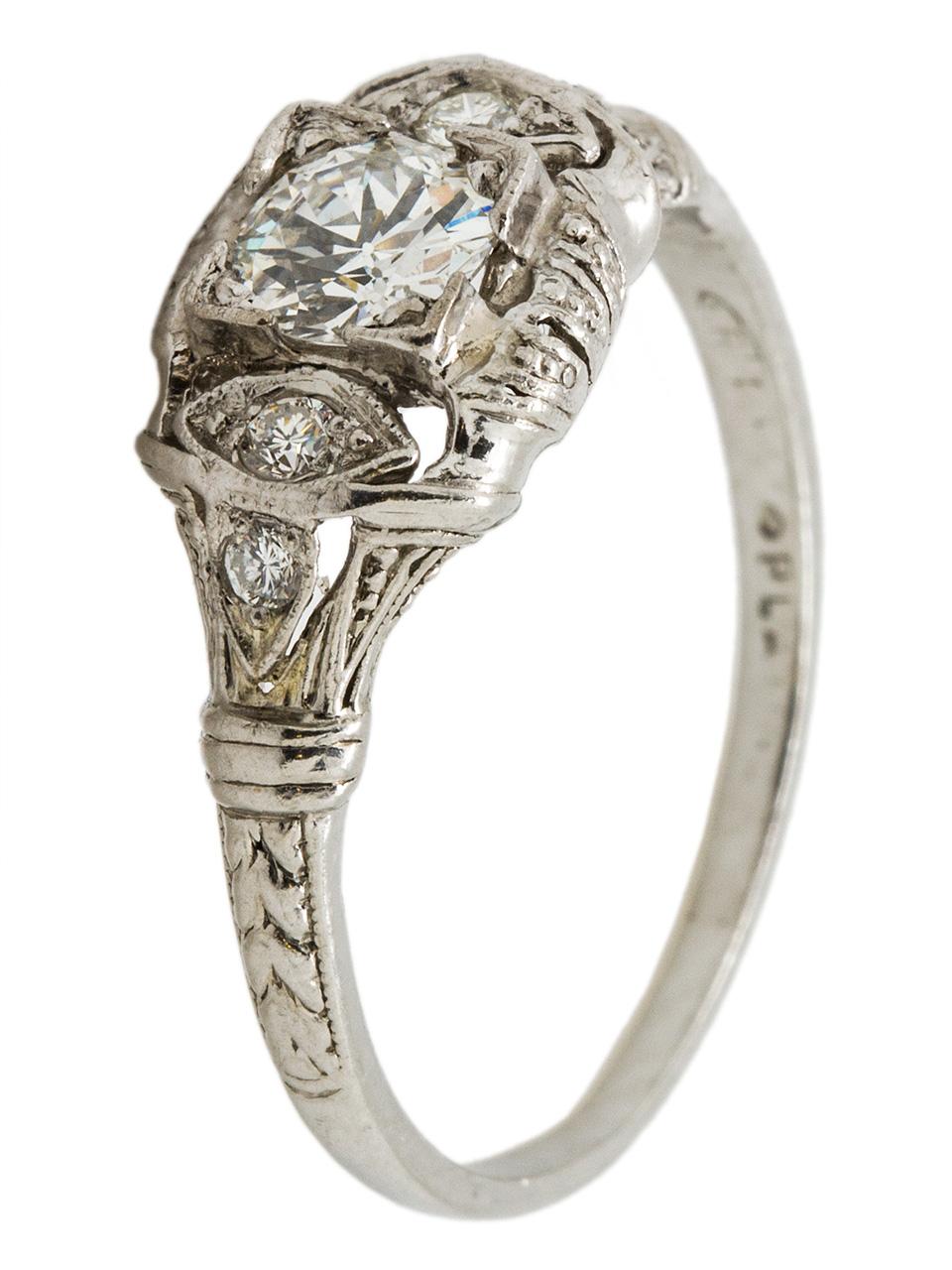 Vintage Art Deco Platinum Engagement Ring 0.36 Carat OEC G-SI1, circa 1930s In Excellent Condition For Sale In West Hollywood, CA