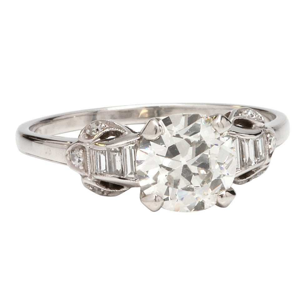 Vintage Diamond Engagement Ring Platinum 1.61 Old European Cut H-VS1, 1940s For Sale