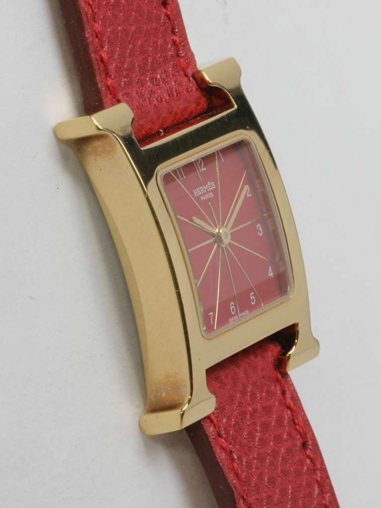 Hermes Lady's Gilt Red H Hour Wristwatch circa 2000s In Excellent Condition In West Hollywood, CA