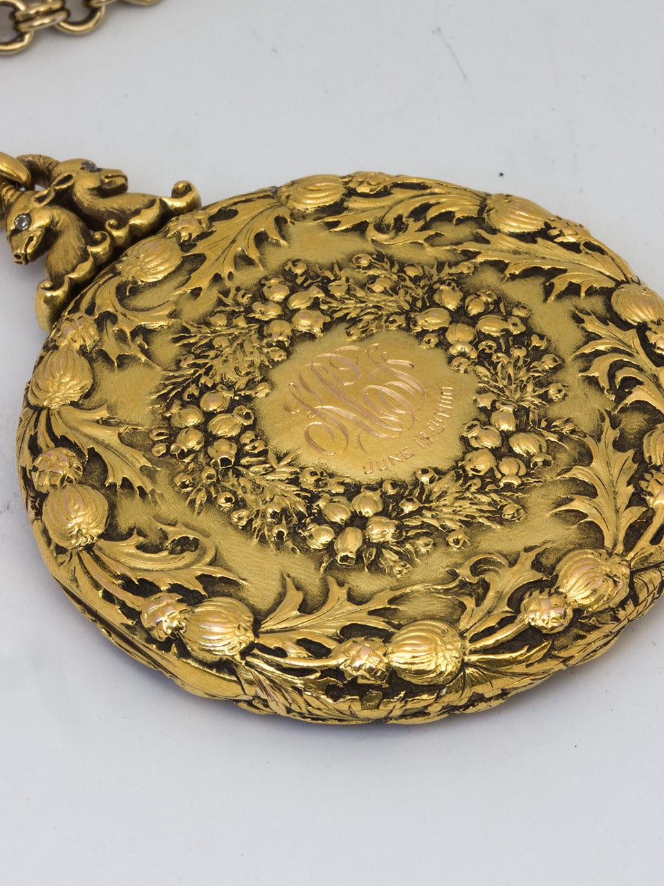 Yellow Gold Repousse Locket In Excellent Condition For Sale In West Hollywood, CA